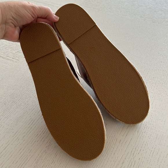 🌼 NEW - Boho Sandals/Slides 🌼 - Picture 3 of 6